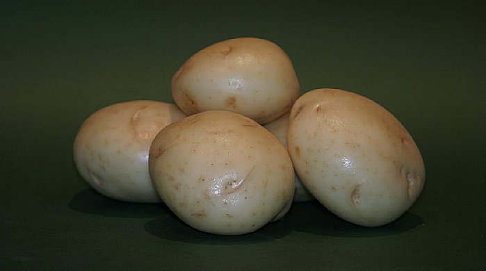 White skinned potatoes